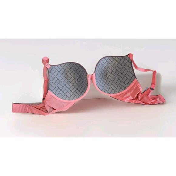 38D Bra Victoria Secret Padded Perfect Coverage Bra Light Pink NWOT Y2K - Picture 5 of 6